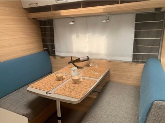 prodej rodinného karavanu Dethleffs 500 QSK - 9