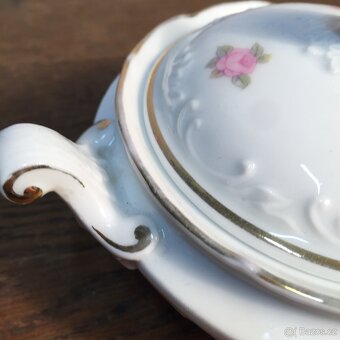 Konvice a cukřenka s kvítky Schlaggenvald Slavkov 1918 - 9