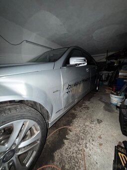 Mercedes-Benz C220 - 9