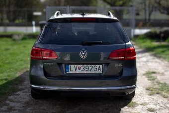 Volkswagen Passat Highline DSG Aj na splátky - 9