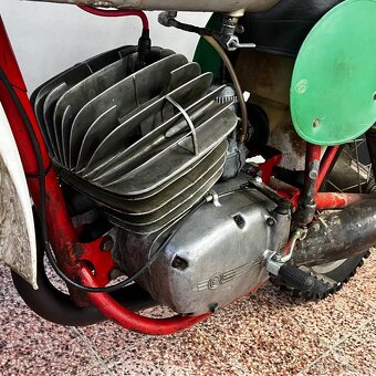ČZ 250 typ 980 motokros r.v. 1975 - 9