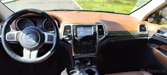 Jeep Grand Cherokee - 9