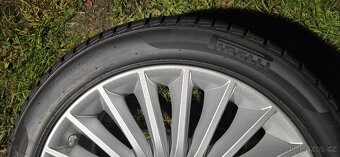 Nová zimní sada MB S (W222) ,pneu 245/45/19 - možnost zaslat - 9