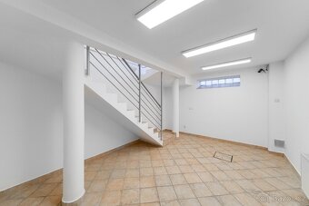 Pronájem obchodního/kancelářského prostoru 83 m², 28. října - 9