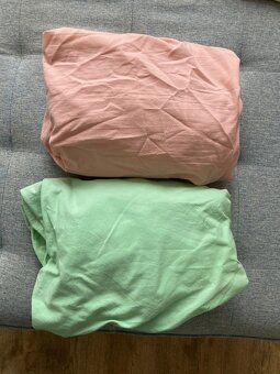 Domečková postel + kvalitní matrace TOP STAV - 9