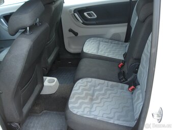 ŠKODA ROOMSTER 1.2 51 KW - 9