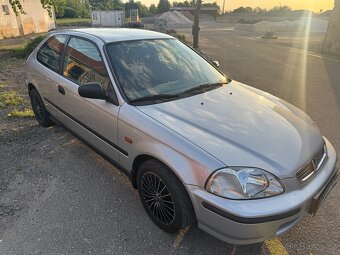 Honda Civic 6g hatch - 9