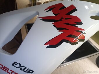 Prodám komplet kapotáž na Yamaha yzf R1 RN01 98, 99 - 9