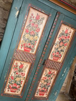 Skříň stará malovaná - 9