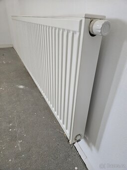 Radiátory, topení. - 9