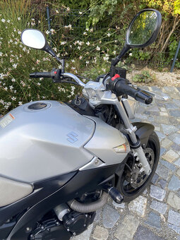 Suzuki GSR600, 30.000Km, garážovaná - 9