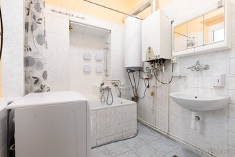 Prodej bytu 3+1 s krbem a zahradou, ul. Krnovská, Opava. - 9