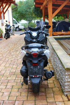 Sym Cruisym 125 i ABS - 9