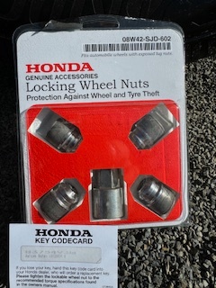 Prodám kola na Honda CRV - 9