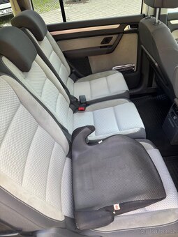 Volkswagen Cross Touran 2.0tdi 2014 - 9
