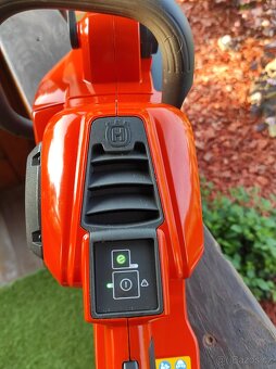 Husqvarna 536 Li XP Akumulátorová pila. - 9