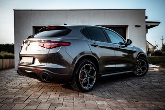 Alfa Romeo Stelvio Veloce 280 Q4 - TOP ZÁNOVNÍ STAV - 9