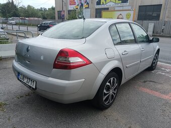 renault megane - 9