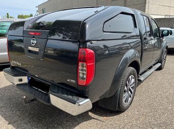 Nissan Navara 2,5DCi Hardtop 140kw - 9