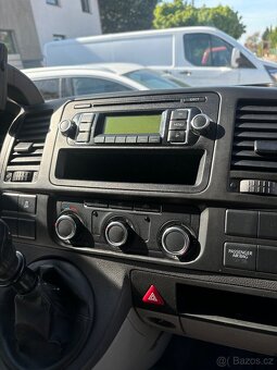 VW Transporter obytný - 9
