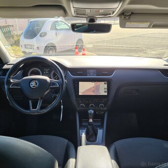 Škoda Octavia, 1,6 TDI 85kW DSG Style Odp. DPH - 9