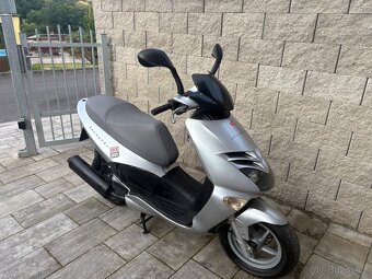 Aprilia leonardo 250 - 9
