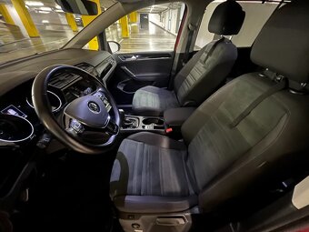 VW Touran Highline 1,5 TSI EVO 7DSG 110kW ACC Full LED ERGO - 9