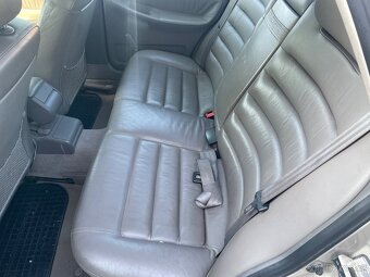 Audi a4 b5 2.4 v6 - 9