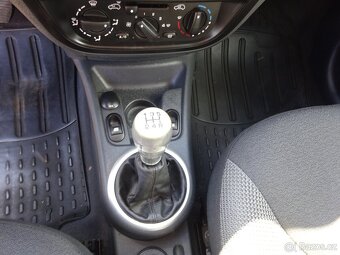 Citroen C3 1.4i r.v.2007 (54 kw) Koupeno v ČR - 9
