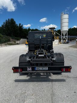 MAN L 2000, 8.180 nosič kontejnerů - 9