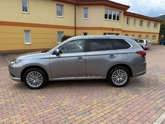 MITSUBISHI OUTLANDER 2.4 PHEV 165kW 4x4-2020-36.494KM- - 9