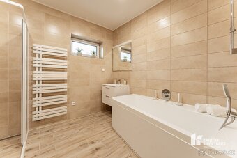 Prodej rodinného domu 120 m², pozemek 1002 m² - 9