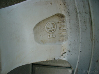 ALU ŠKODA 5x100 185/60 r15 - 9