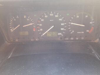VW T4 Caravelle 2,5 TDI 75kW Long - 9