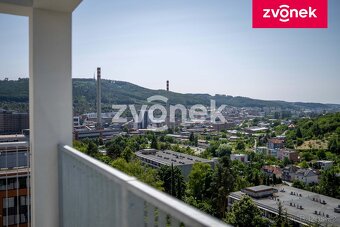 Exkluzivní byt 3+kk s terasou 30 m² a západním výhledem - 9