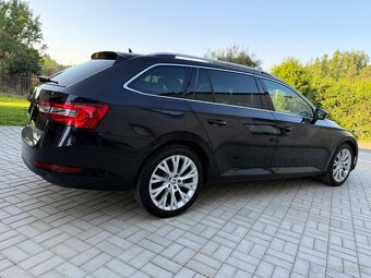 Škoda Superb 2.0 TDI STYLE DSG 110KW/Fulled/Virtual/127Tkm - 9