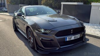 FORD MUSTANG 5.0 GT - 9