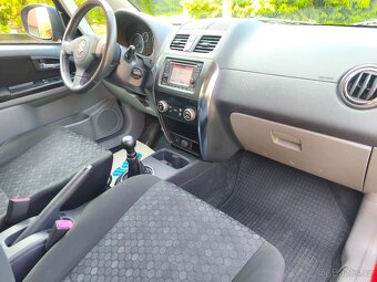 SUZUKI SX4 1.6i 88kW 4x4 STYLE-SERVIS-HEZKÝ STAV - 9