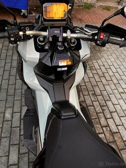 Honda X-ADV 750 - 9