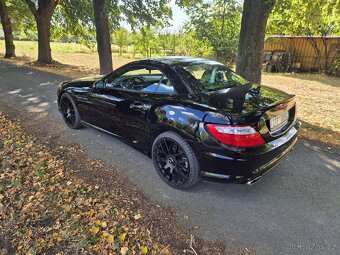 Mercedes SLK 350 AMG - 9