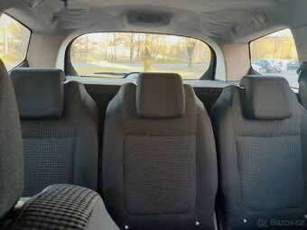 Peugot 5008 1,6HDi - 9