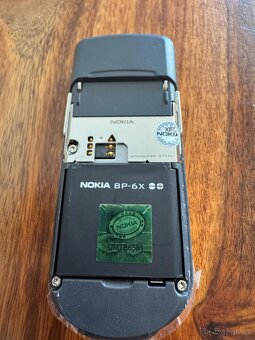 Nokia 8800 Gold, TOP stav, jako nove - 9