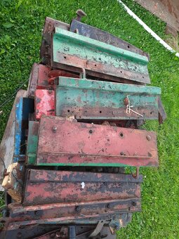 Karháky kovanie bočnic - 9