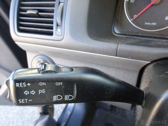 VW Touran 1.9 TDI r.v.2005 (77 kw) 7 míst stk:5/2027 - 9