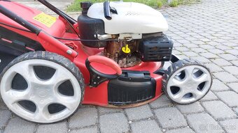 Sekačka Hecht 548 SW - 9