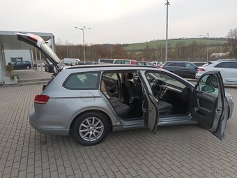 Volkswagen Passat 2,0 TDI,110KW,MANUÁL,NAVI, - 9