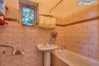 DŮM PLNÝ PŘÍBĚHŮ A POTENCIÁLU V PETŘVALDĚ, ev.č. 00257 - 9