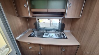 Bürstner Averso Fifty 420 TS, el. pojezd - 9