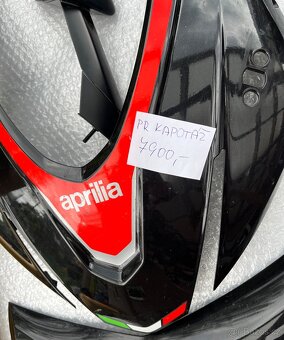 APRILIA RSV4 Factory NÁHRADNÍ DÍLI - 9
