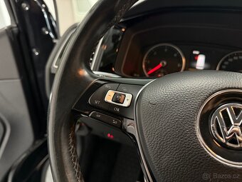Volkswagen Multivan T6 2,0 TDI GENERATION SIX LED - 9